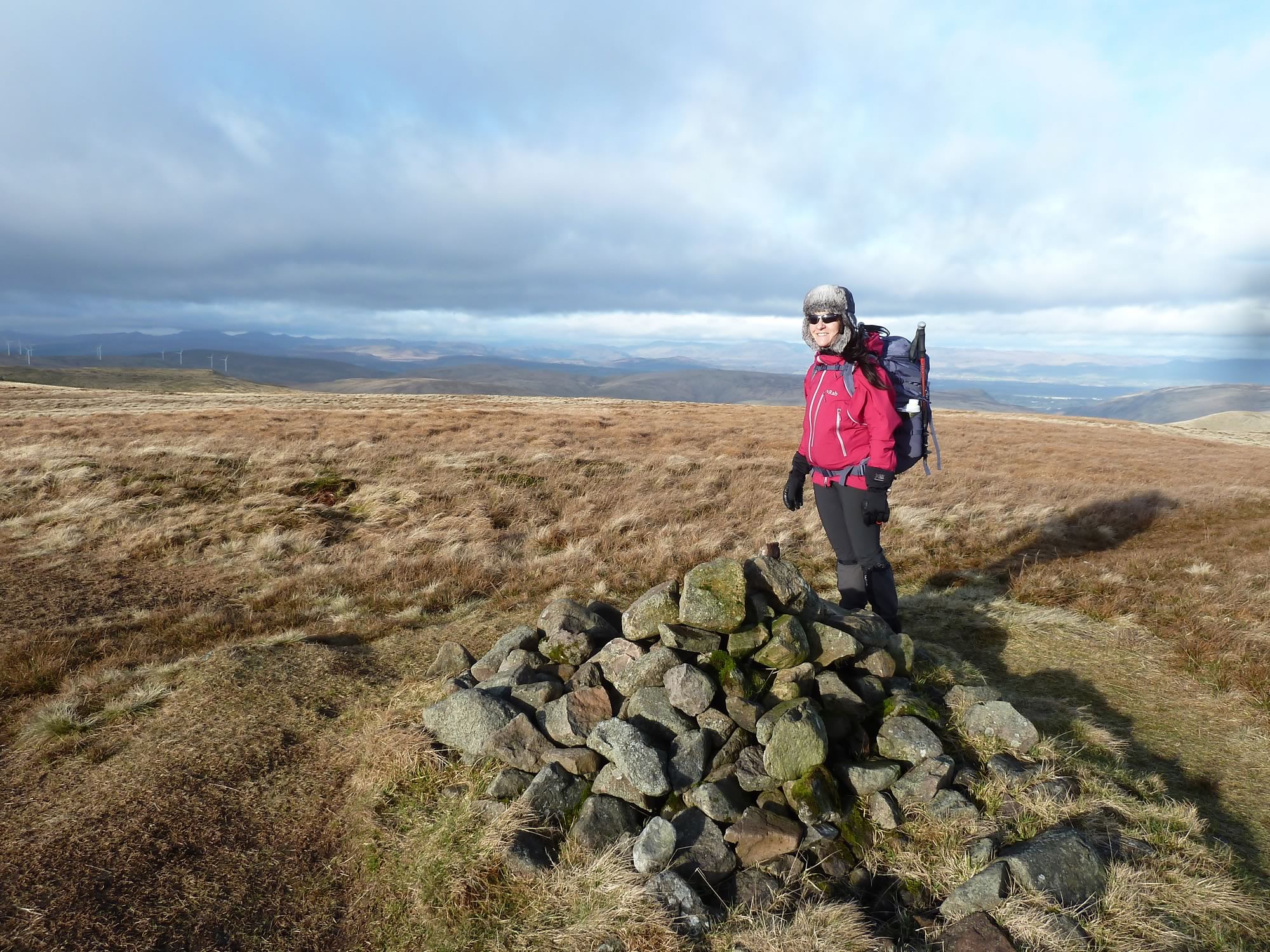 Hill walking in Scotland - www.simonking.bike
