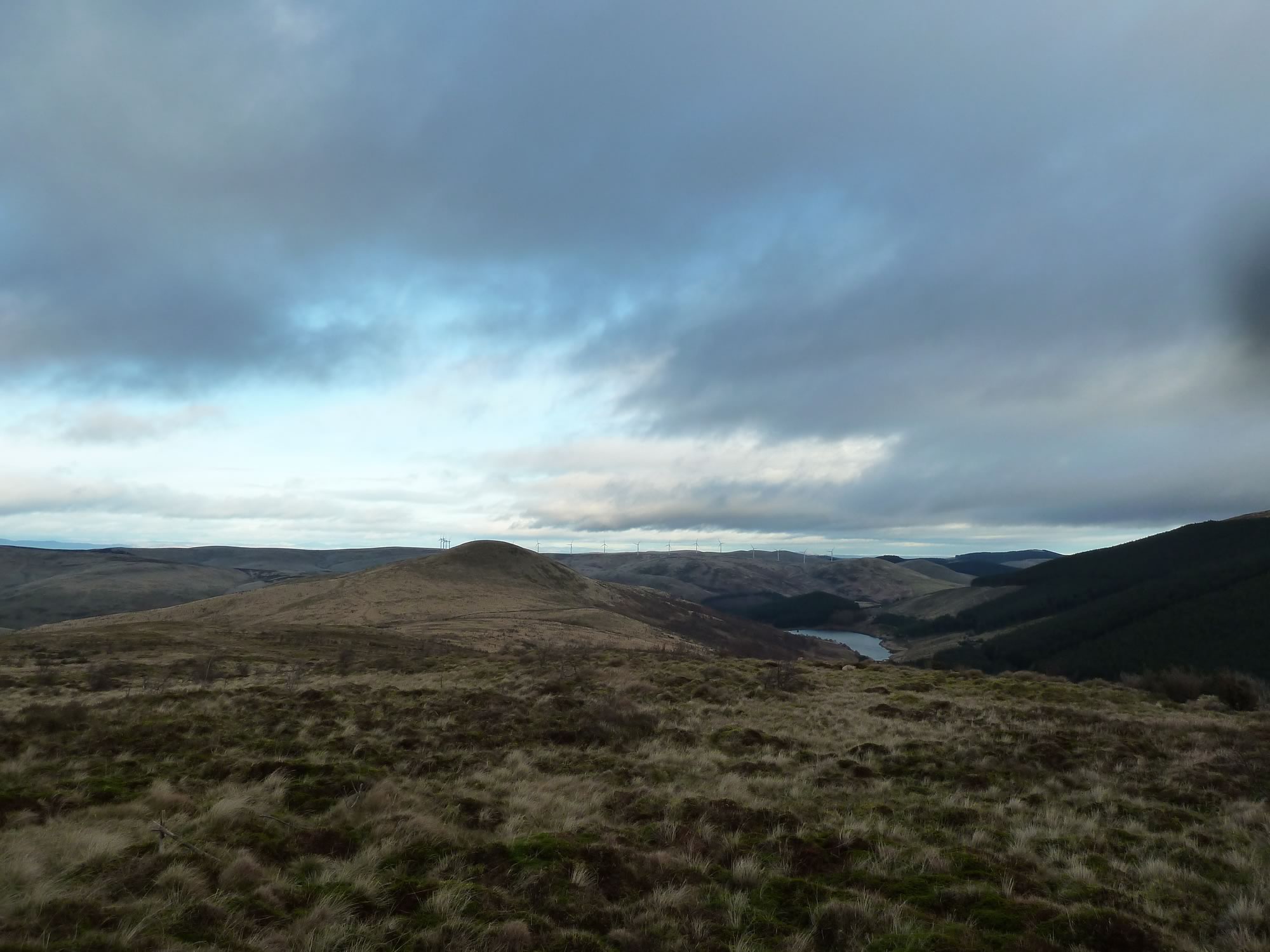 Hill walking in Scotland - www.simonking.bike