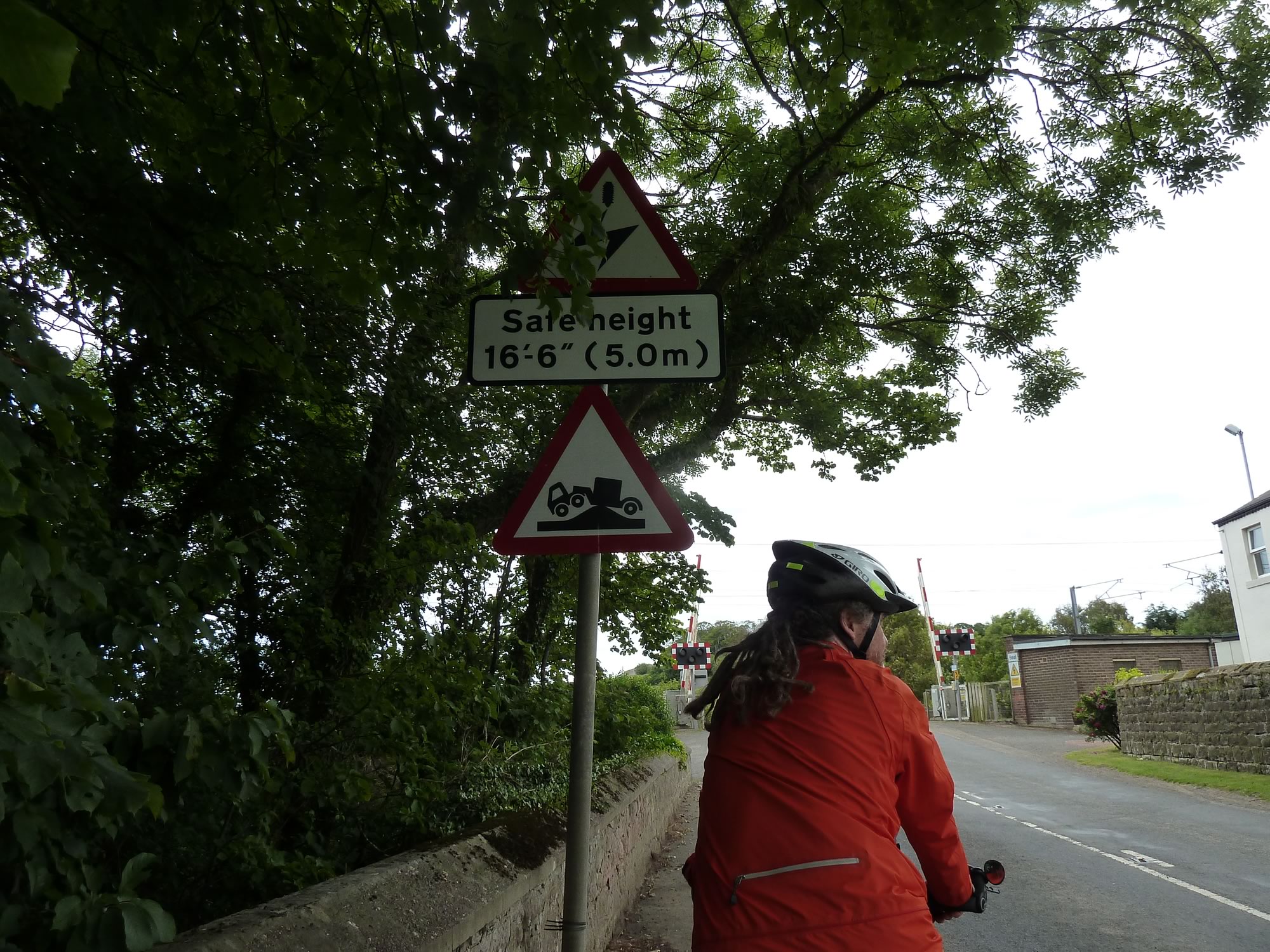 Cycling from Craster (Northumberland, England) back to Edinburgh - www.simonking.bike
