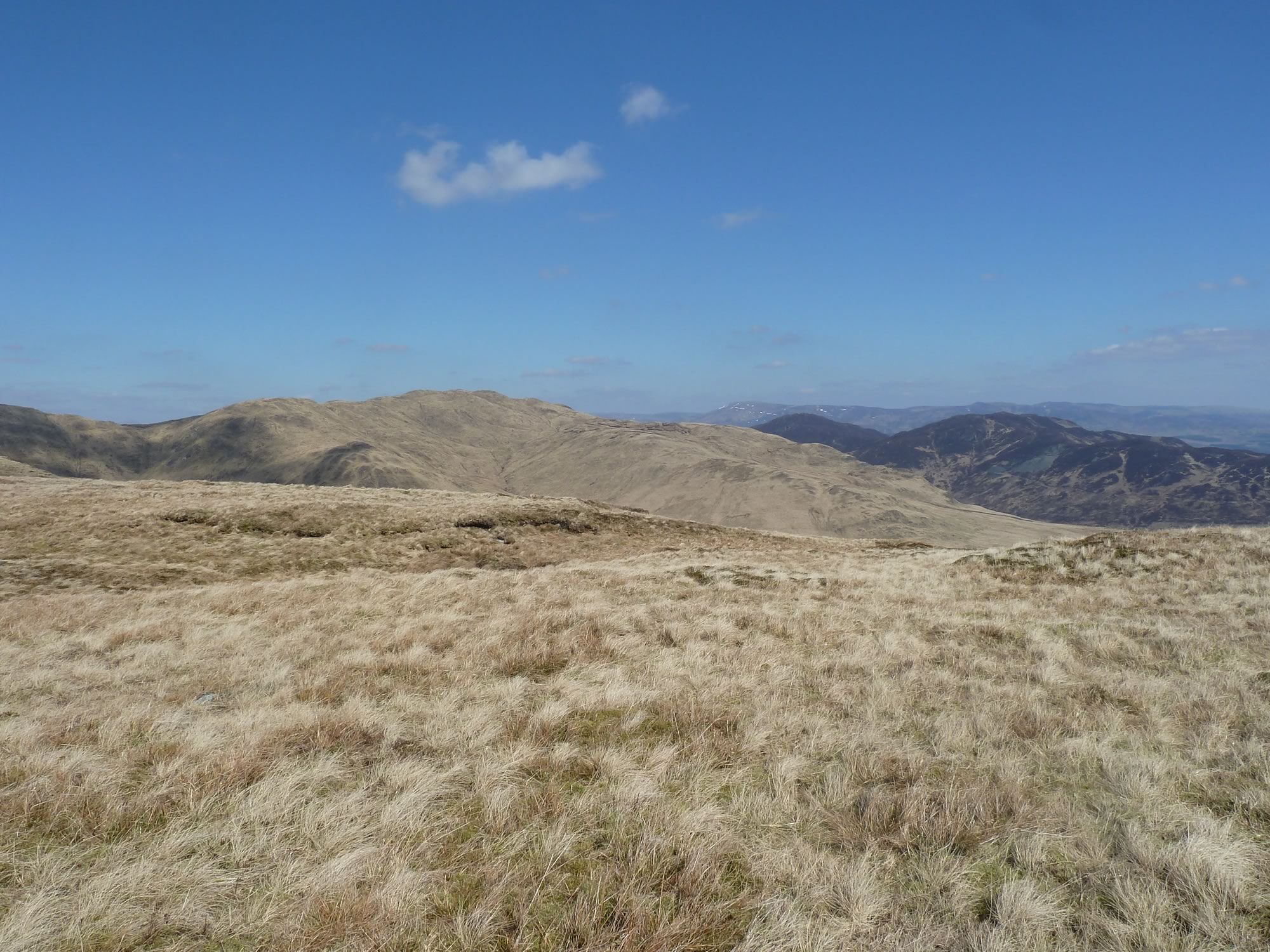 Climbing Beinn Dearg (Perthshire, Scotland) - www.simonking.bike
