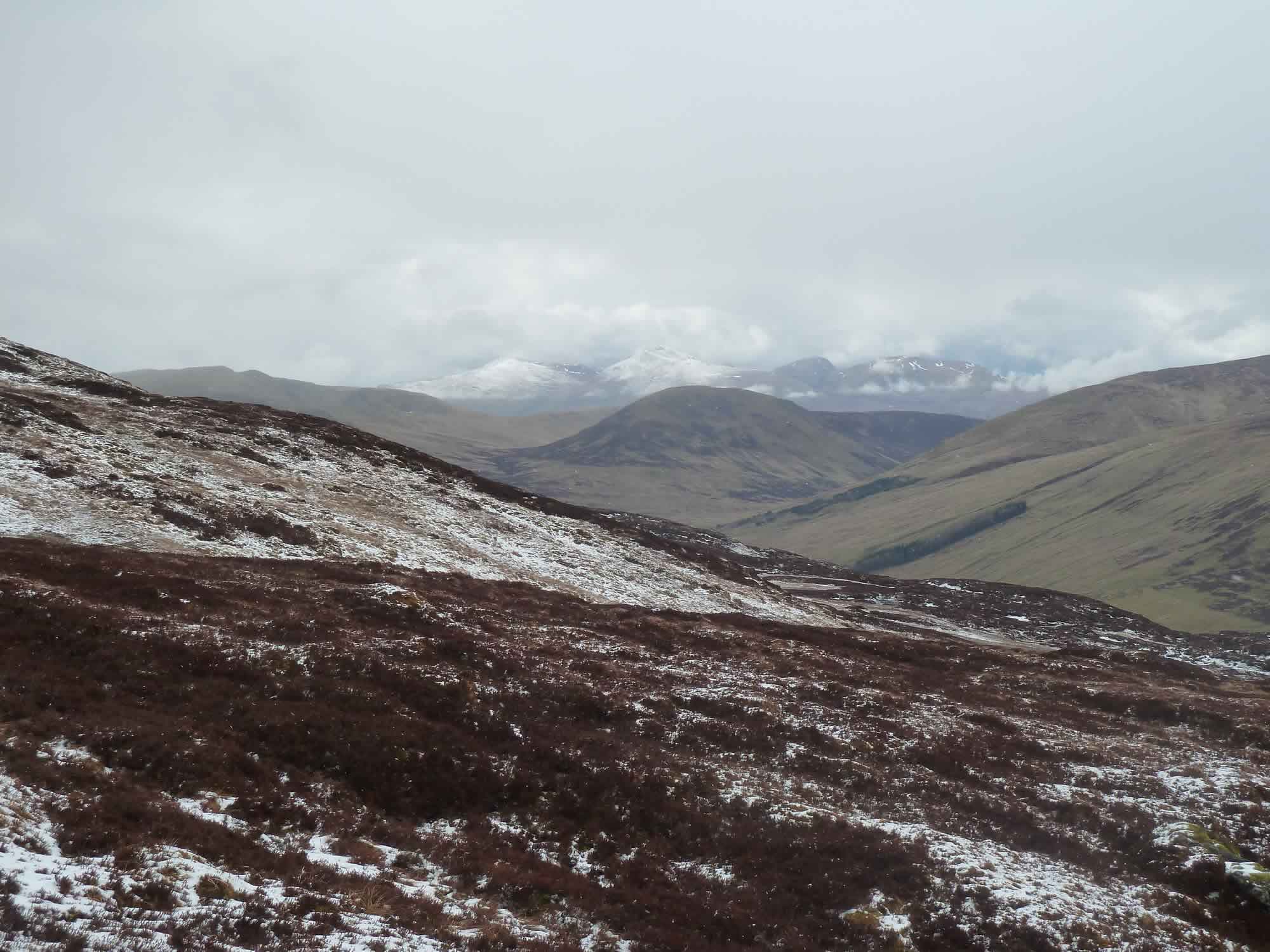 Hillwalking in Perthshire - www.simonking.bike