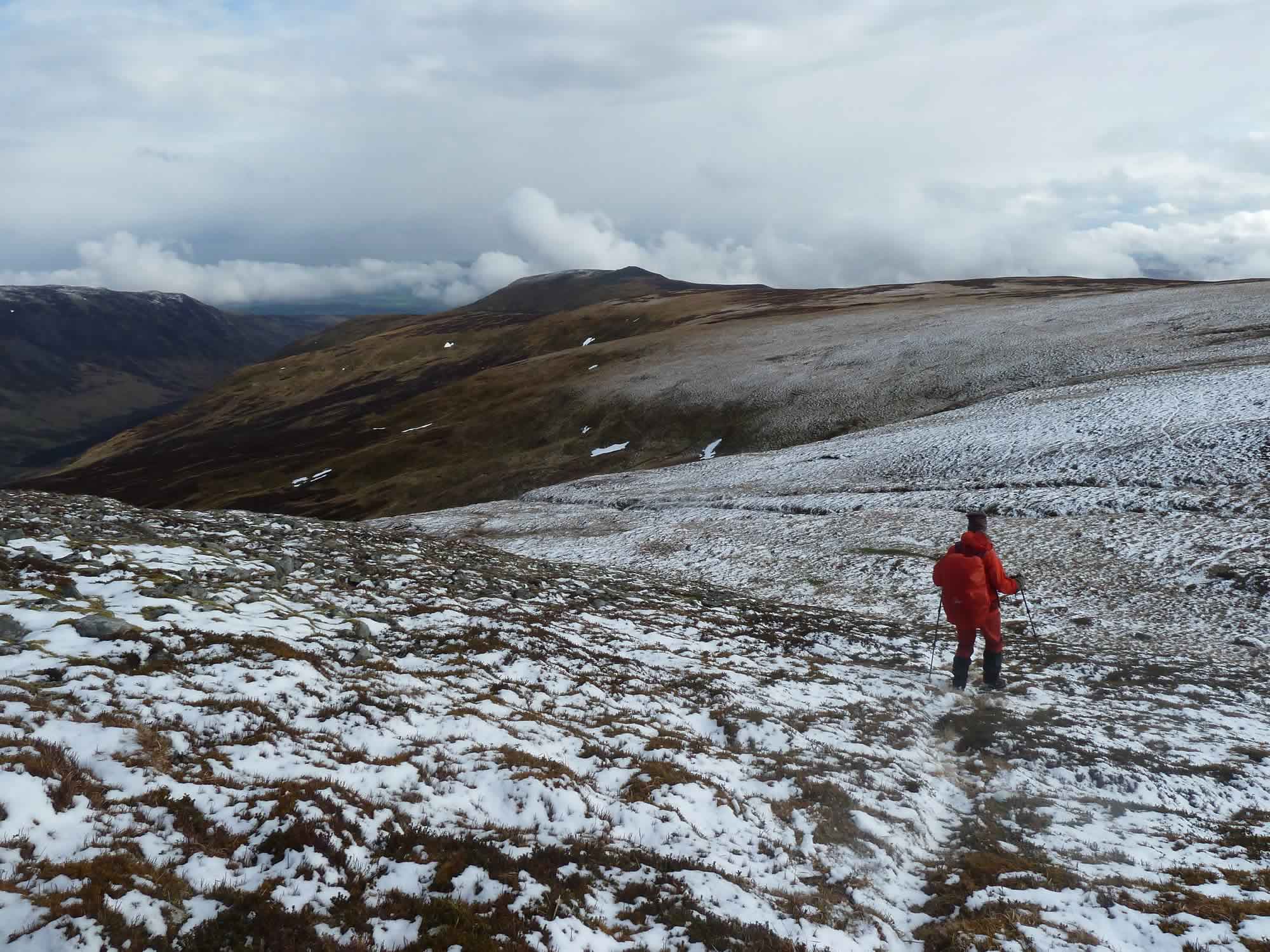 Hillwalking in Perthshire - www.simonking.bike